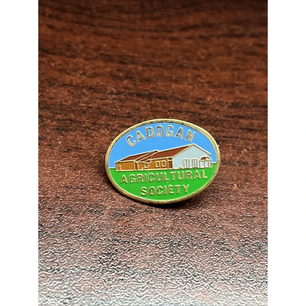 Cadogan‎ Agricultural Society Alberta Canada Lapel Hat Pin
